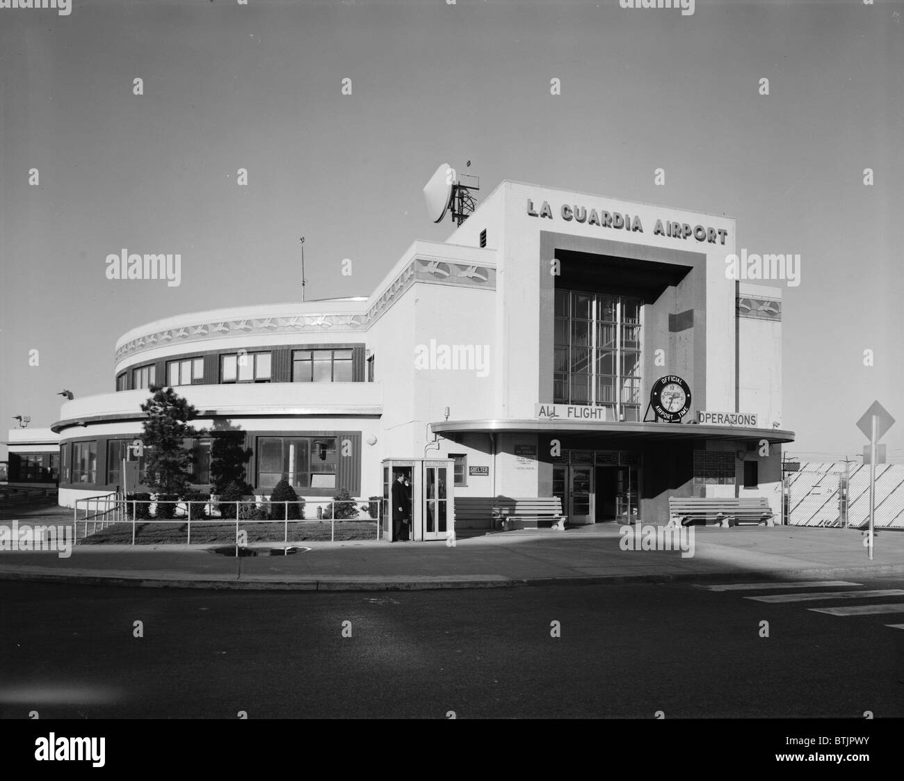 New york architecture 1970s hi-res stock photography and