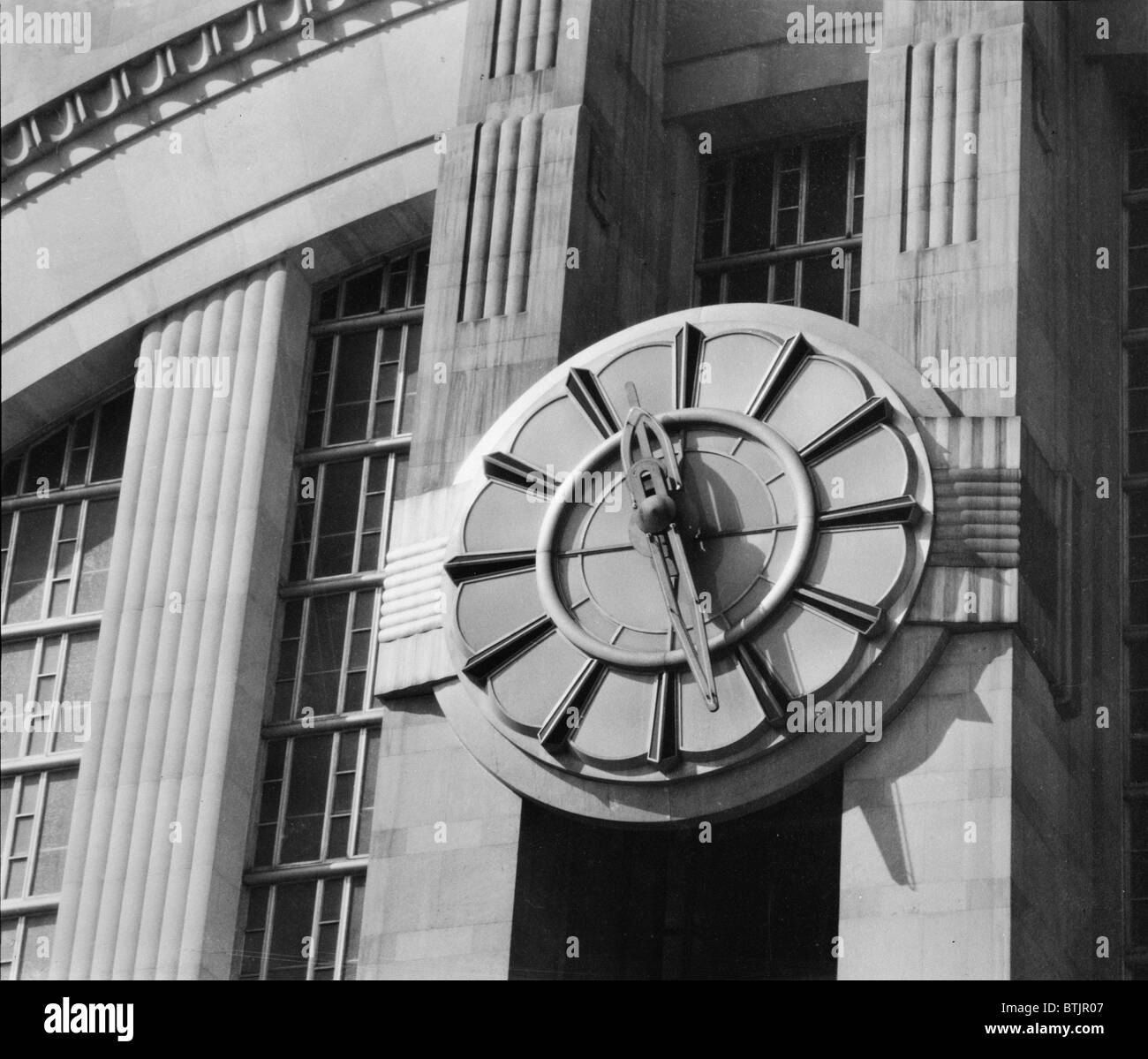 Cincinnati Union Terminal, clock on east front, constructed in 1933