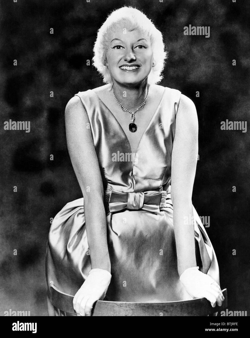 Phyllis diller 1961 hi-res stock photography and images - Alamy