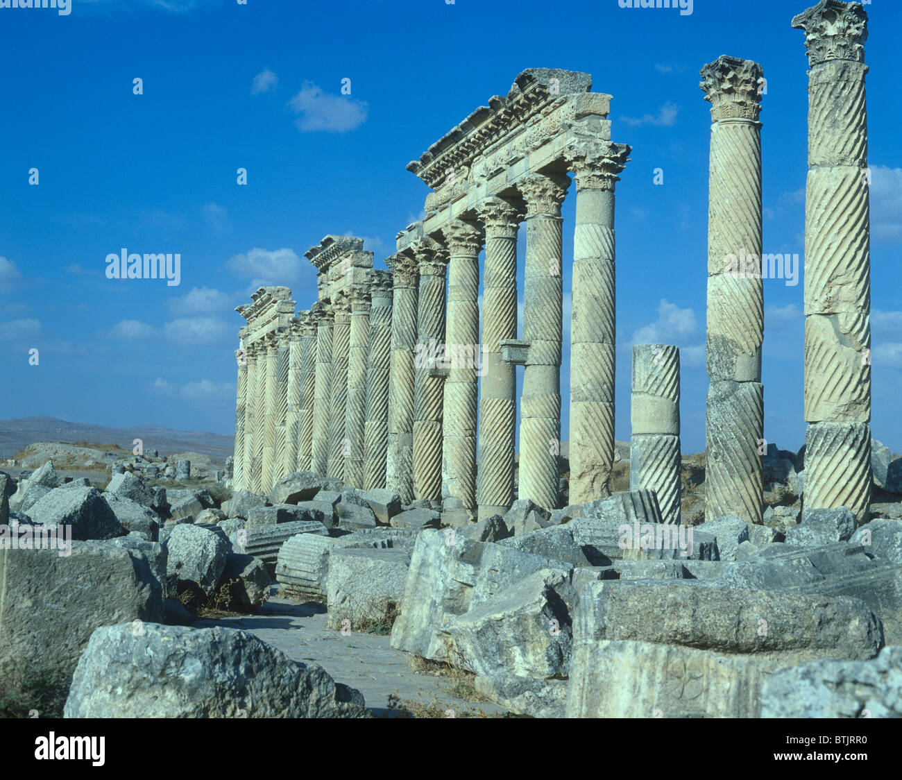 Apamea Syria Colonnaded Roman street Stock Photo