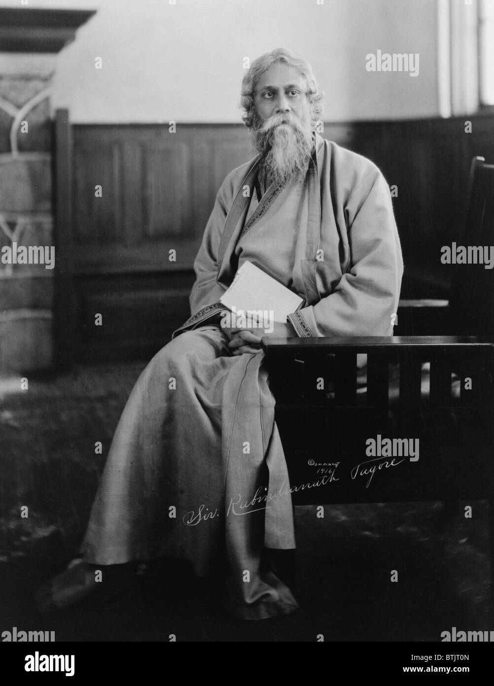 Sir Tagore Rabindranath, (1861-1941) multi talented Indian writer, musician and artist won the Nobel Prize for Literature in 1913. 1916 portrait. Stock Photo