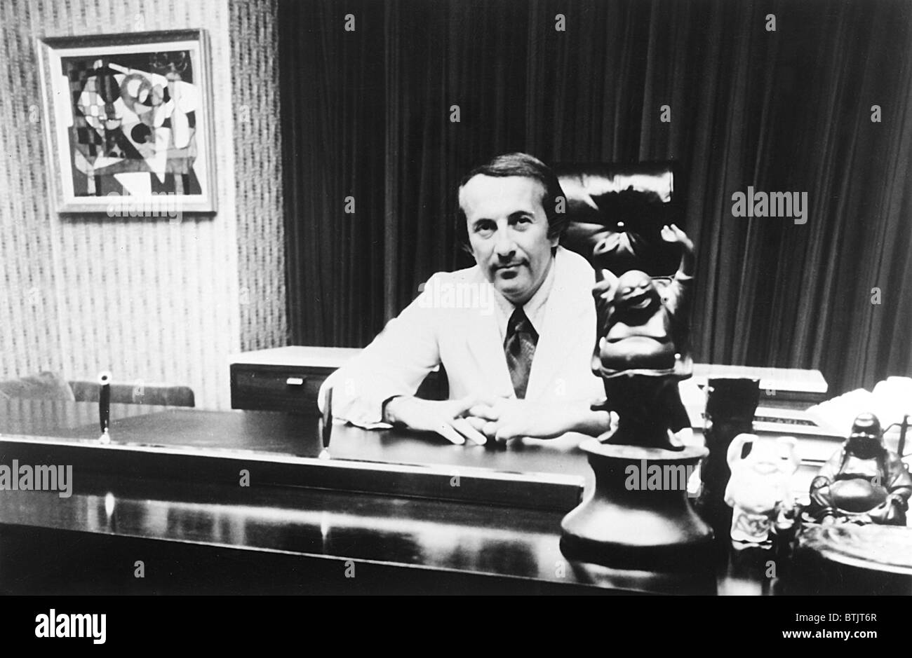 DR. ROBERT ATKINS, author of DR. ATKINS'S DIET REVOLUTION, c. 1973 Stock Photo