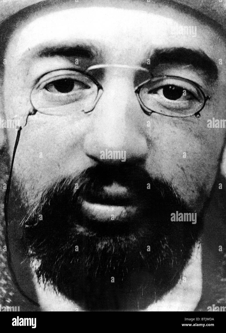 Henri Toulouse-Lautrec in a portrait made at the height of the artist's fame in the closing years of the 19th Century, CSU Archi Stock Photo