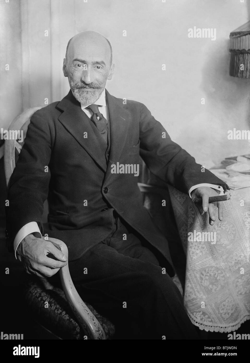 Jacinto benavente hires stock photography and images Alamy