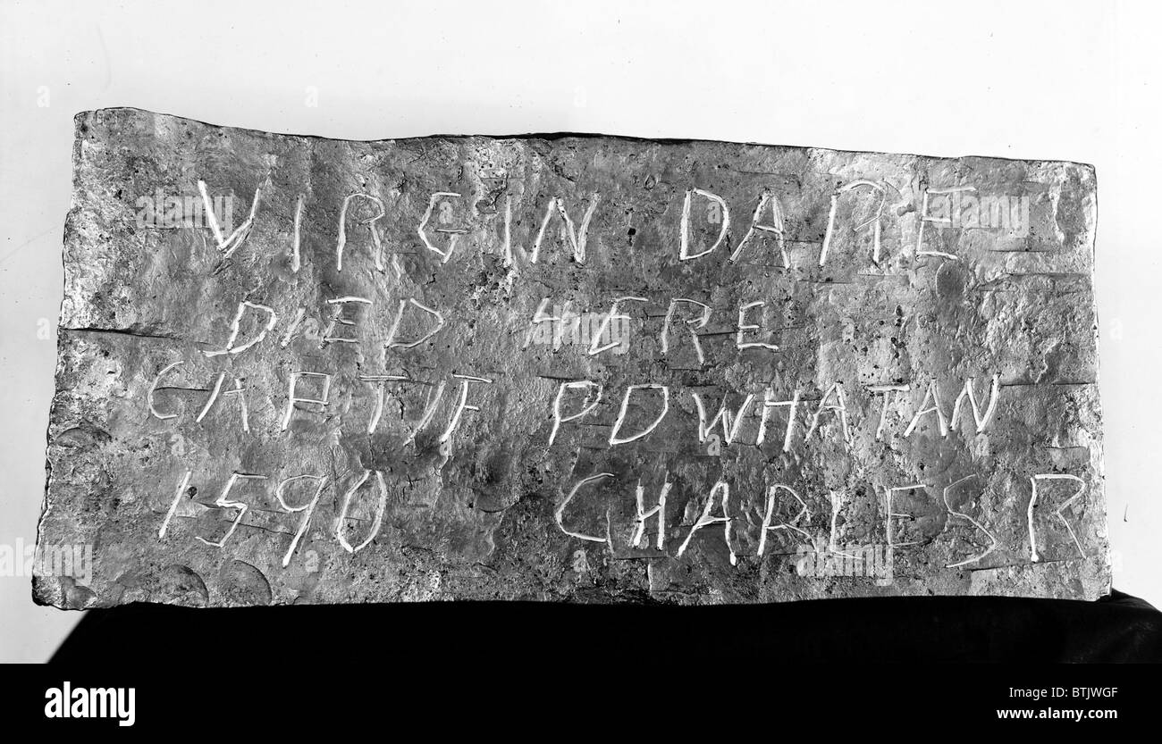 The grave marker of Virginia Dare, the first European Christian born in America on August 18, 1587. Photograph, January 5, 1924. Stock Photo