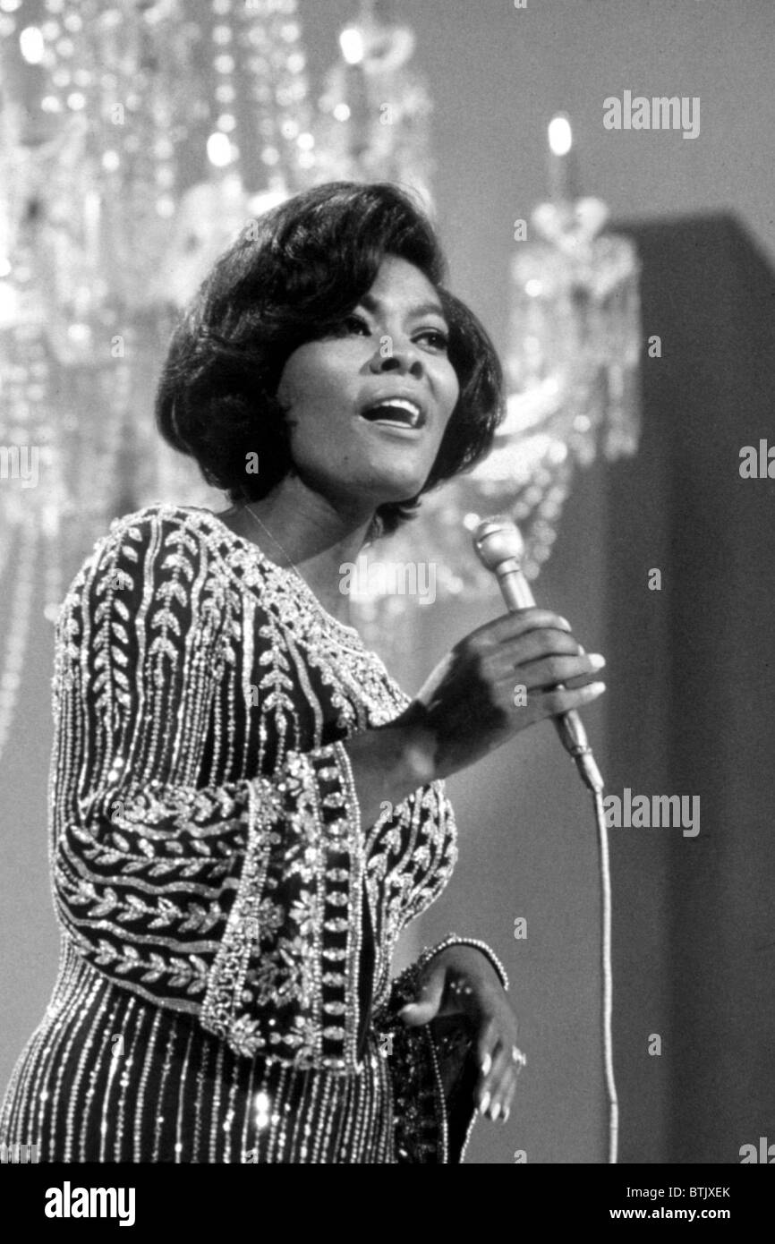 Dionne Warwick around 1970 Stock Photo - Alamy