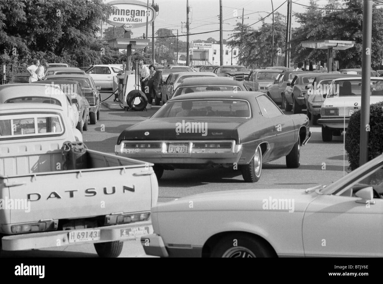 Gasoline lines due to the gasoline shortage, photograph by Warren K. Leffler, June 15, 1979. Stock Photo