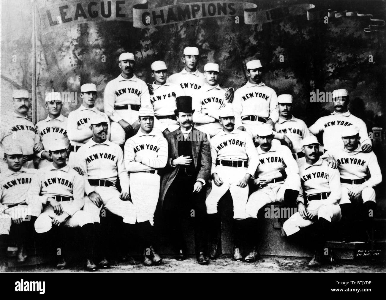 NEW YORK GIANTS, baseball team, 1889  American League Champions, with owner, Jim Mutrie. Everett/CSU Archives. Stock Photo