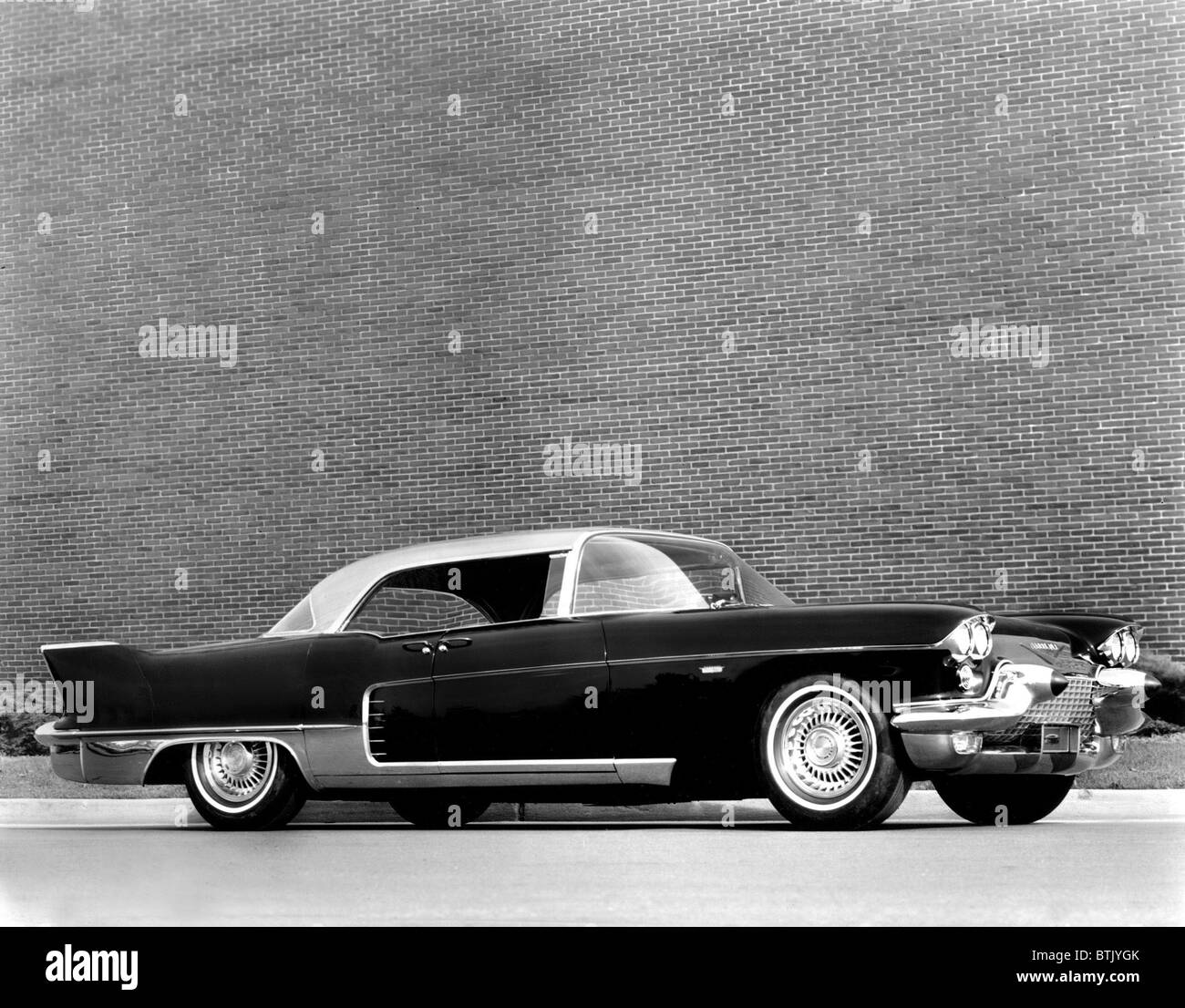 Cadillac eldorado 1950s Black and White Stock Photos