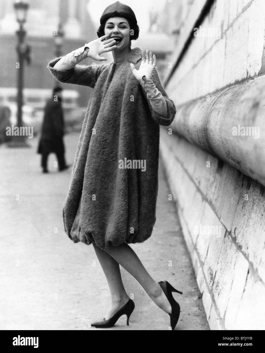 A model wearing a design by Pierre Cardin, circa 1958. Photo: CSU Archives/Everett Collection Stock Photo