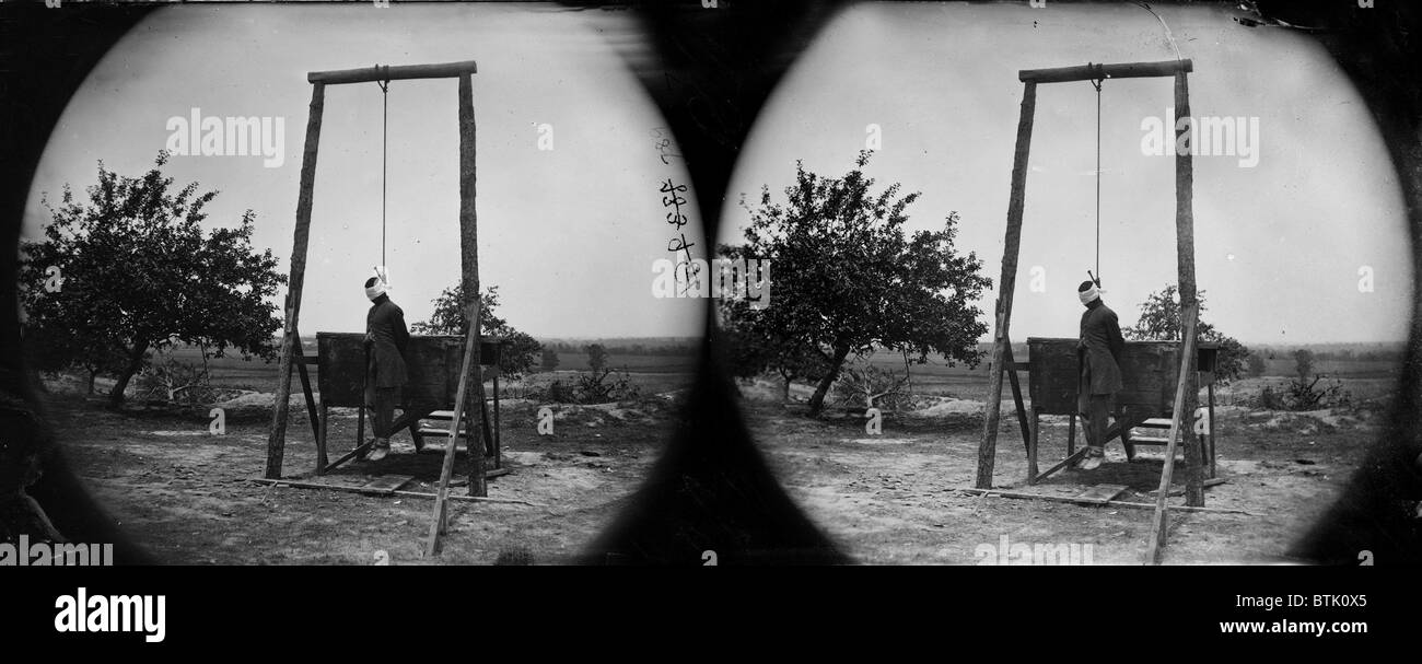 The Civil War, stereoview of an executed African American man, title: 'The hanged body of William Johnson, A negro soldier', Jordan's Farm, Petersburg, Virginia, photograph, June 20, 1864. Stock Photo