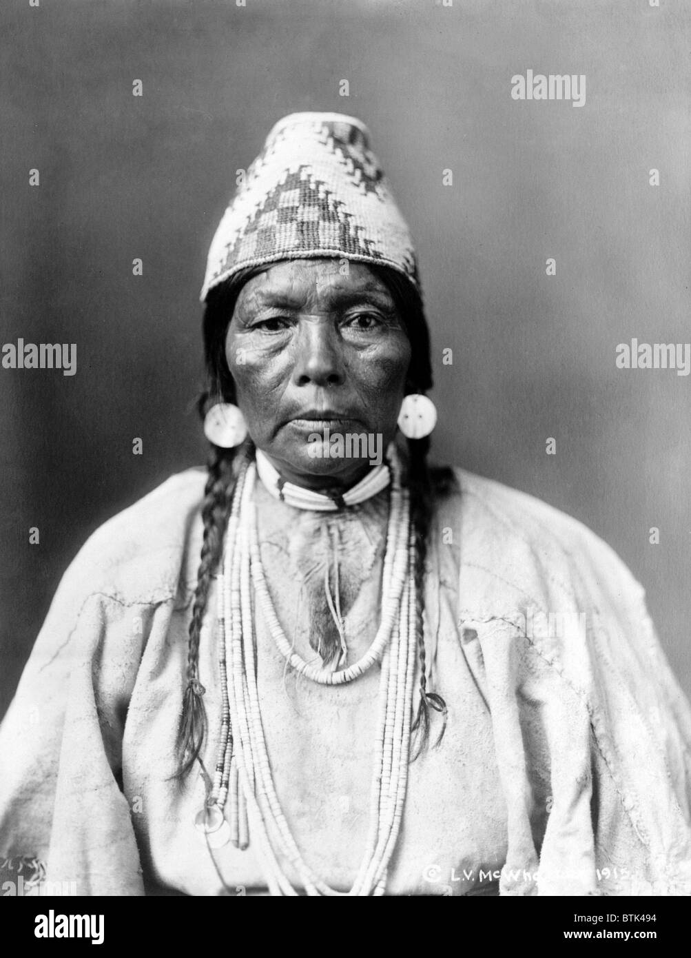 Daughter of Chief Kamakur, Nez Percé tribe, photo  ca. 1915 Stock Photo