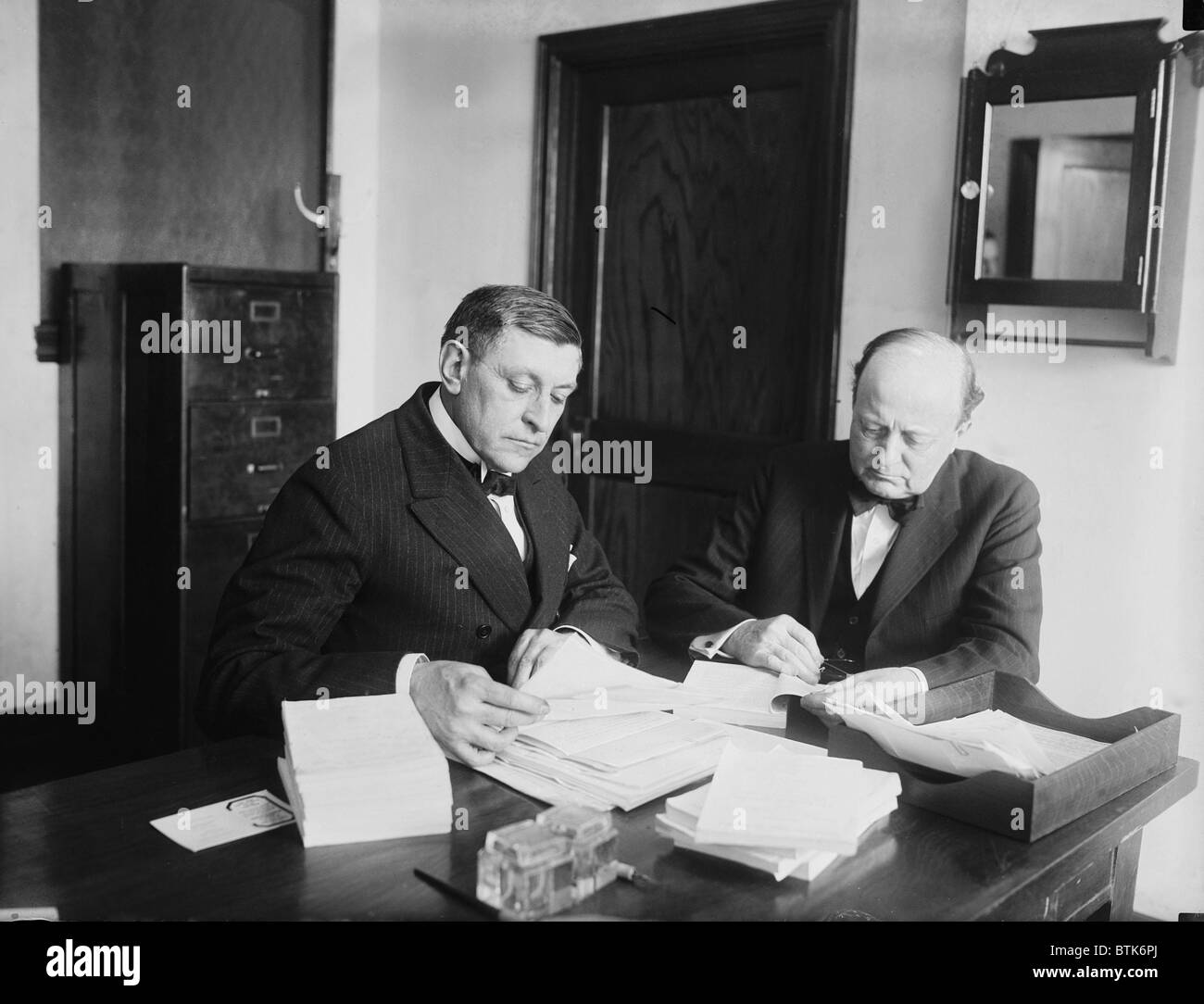 Teapot dome scandal hires stock photography and images Alamy