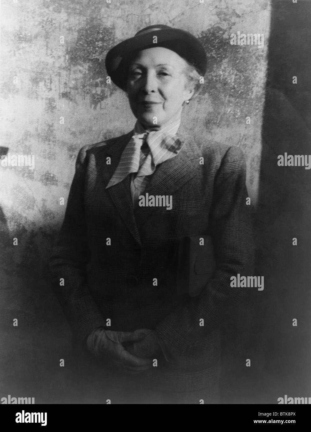 Marie Laurencin (1883-1956), French painter and printmaker who associated with Paris avant- garde and Cubists. She painted refined expressionist portraits of women. 1949 photo by Carl Van Vechten. Stock Photo