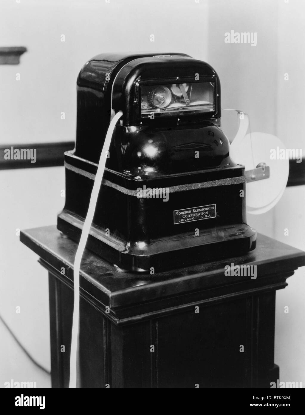 Stock ticker machine Black and White Stock Photos & Images - Alamy