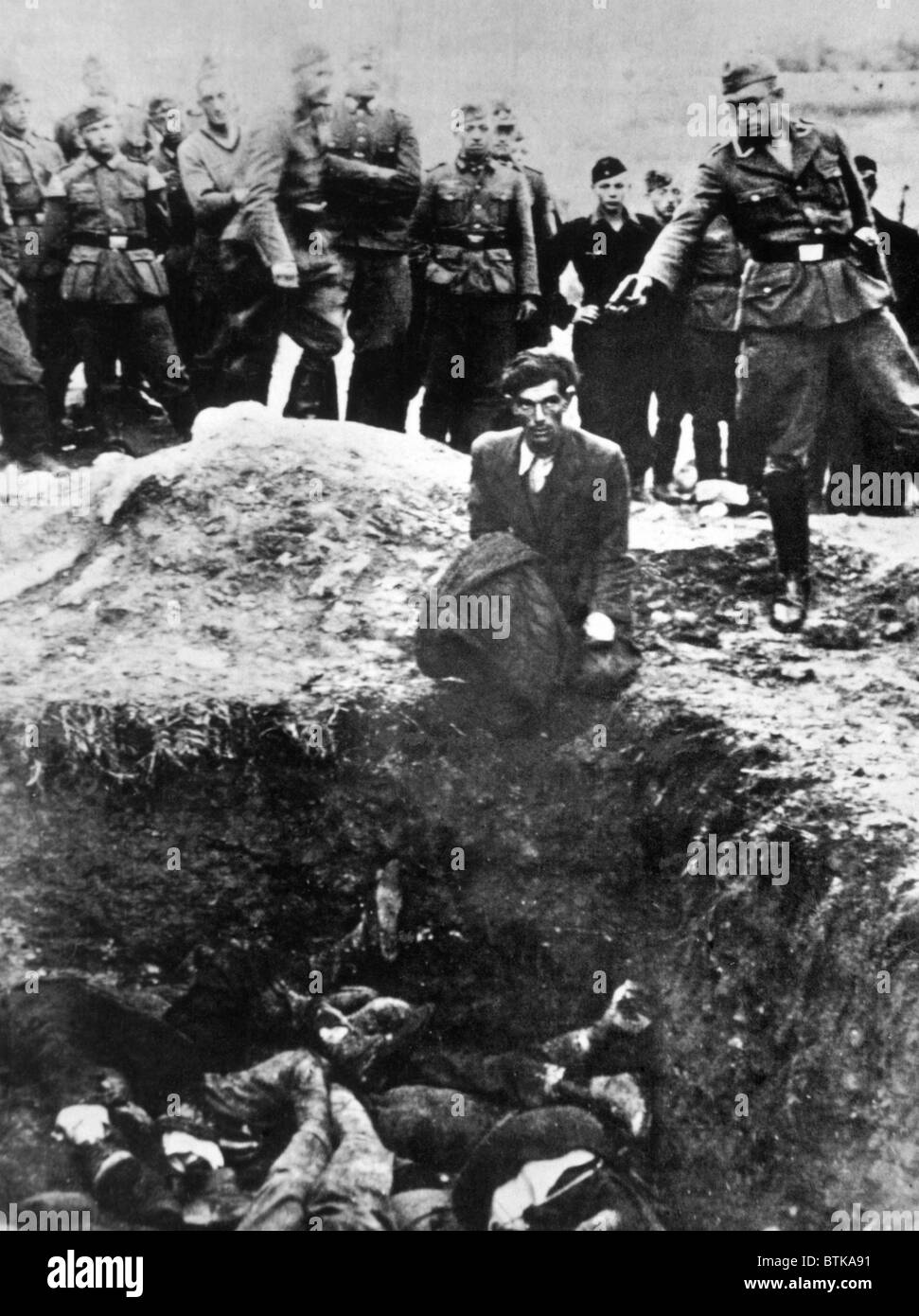 Polish civilians being executed by German soldiers, 1939 Stock Photo