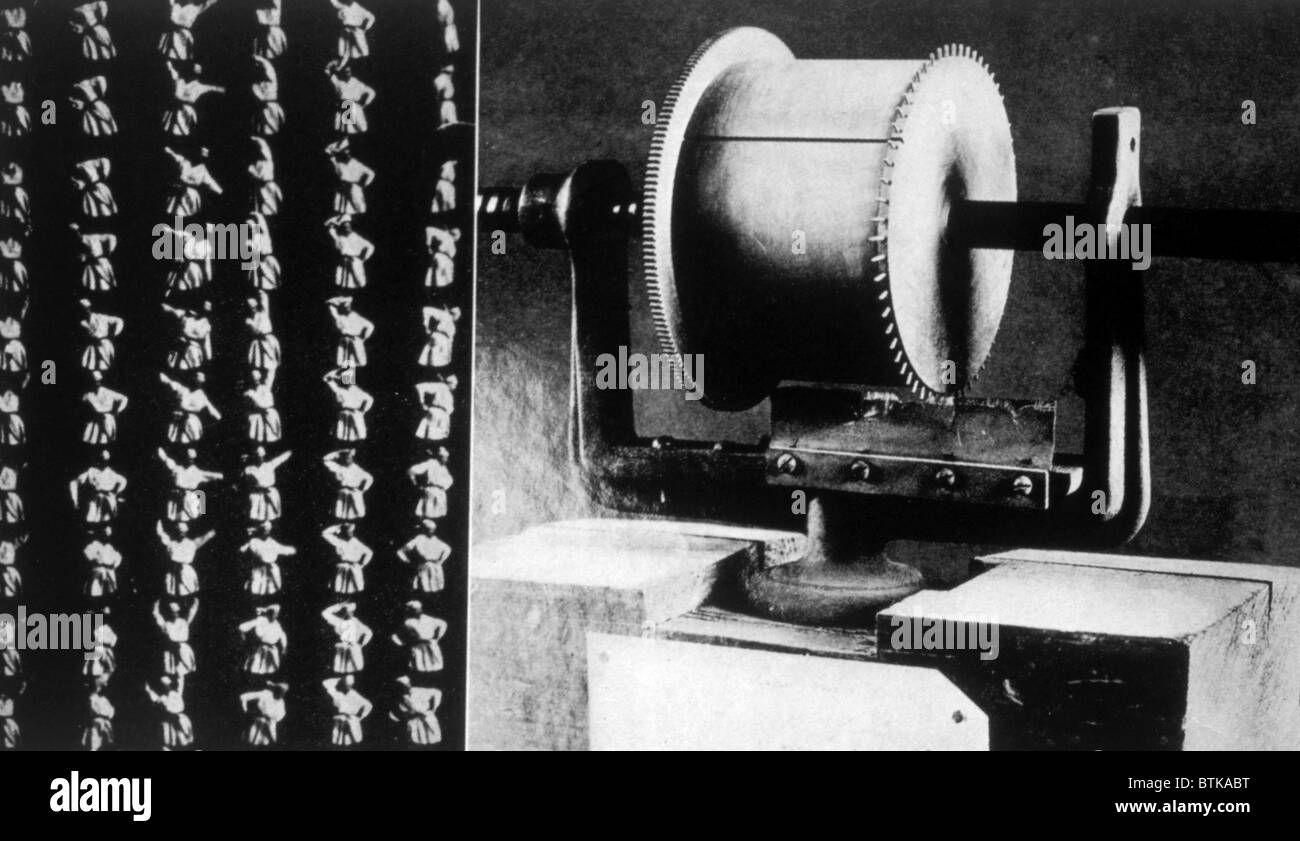 Thomas Edison's first motion picture machine which recorded pictures on a cylinder, 1888 Stock Photo