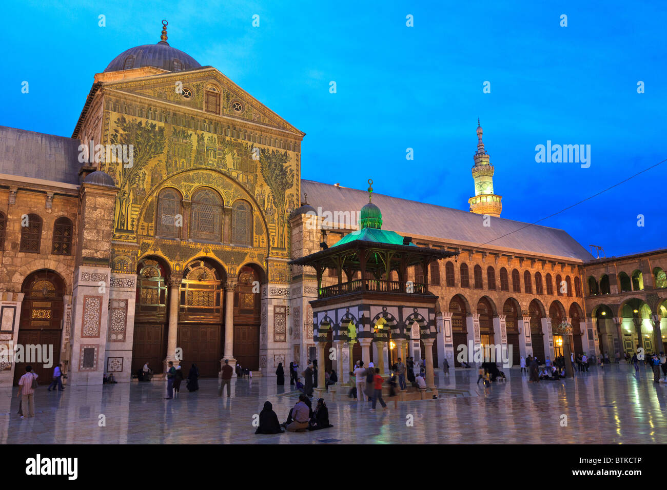 The great Umayyad Mosque in Damascus, Syria Stock Photo Alamy