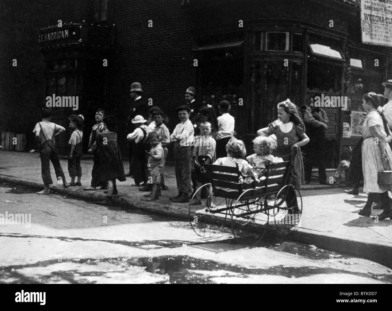 New York city street children, photograph by Lewis W. Hine, 1908 Stock ...