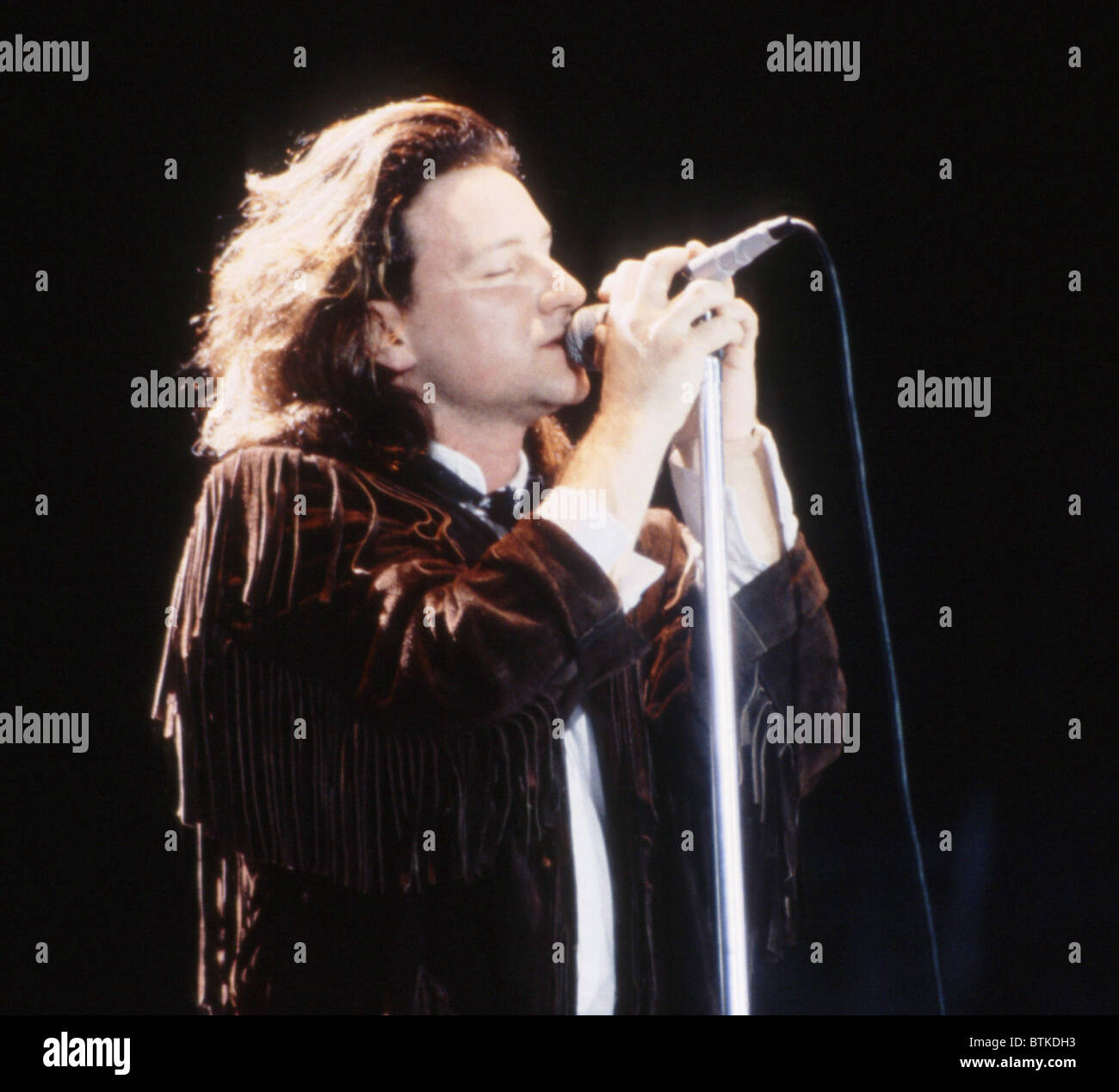 Bono Performing With U2 At The Concert For Amnesty International Giant Stadium New Jersey June 15 1986 Stock Photo Alamy