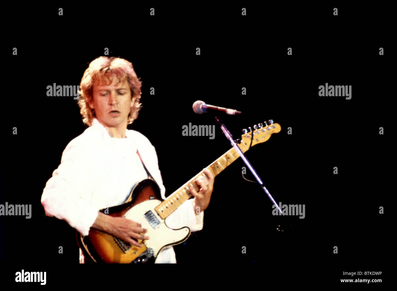 Andy Summers performing with the Police at the concert for  Amnesty International, Giant Stadium, New Jersey, June 15, 1986, Stock Photo