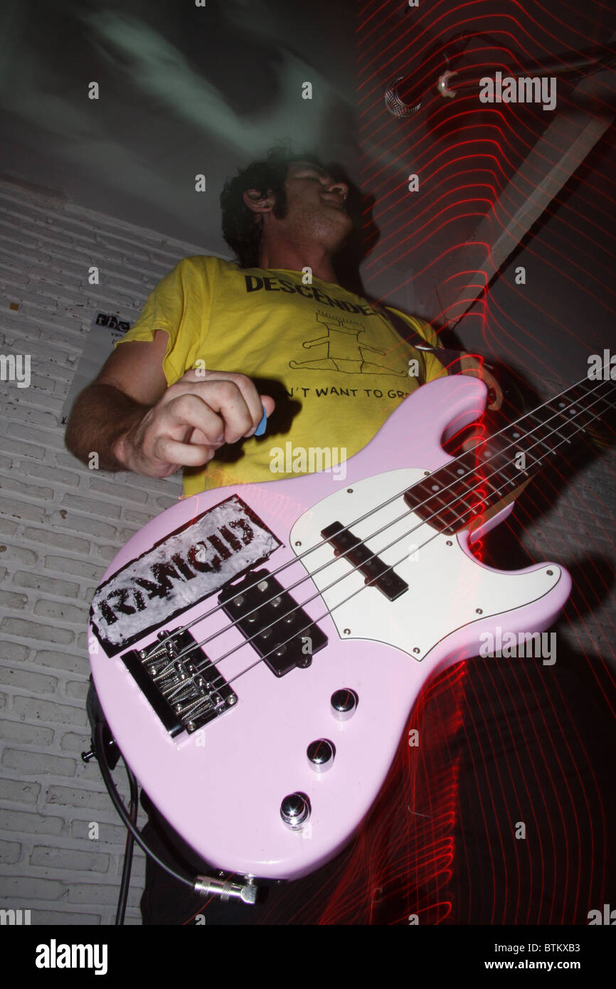 Punk bass sale guitar