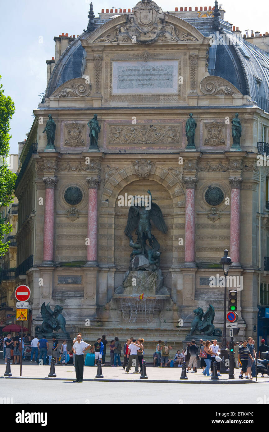 Fontaine Saint Michel, Paris, France Stock Photo