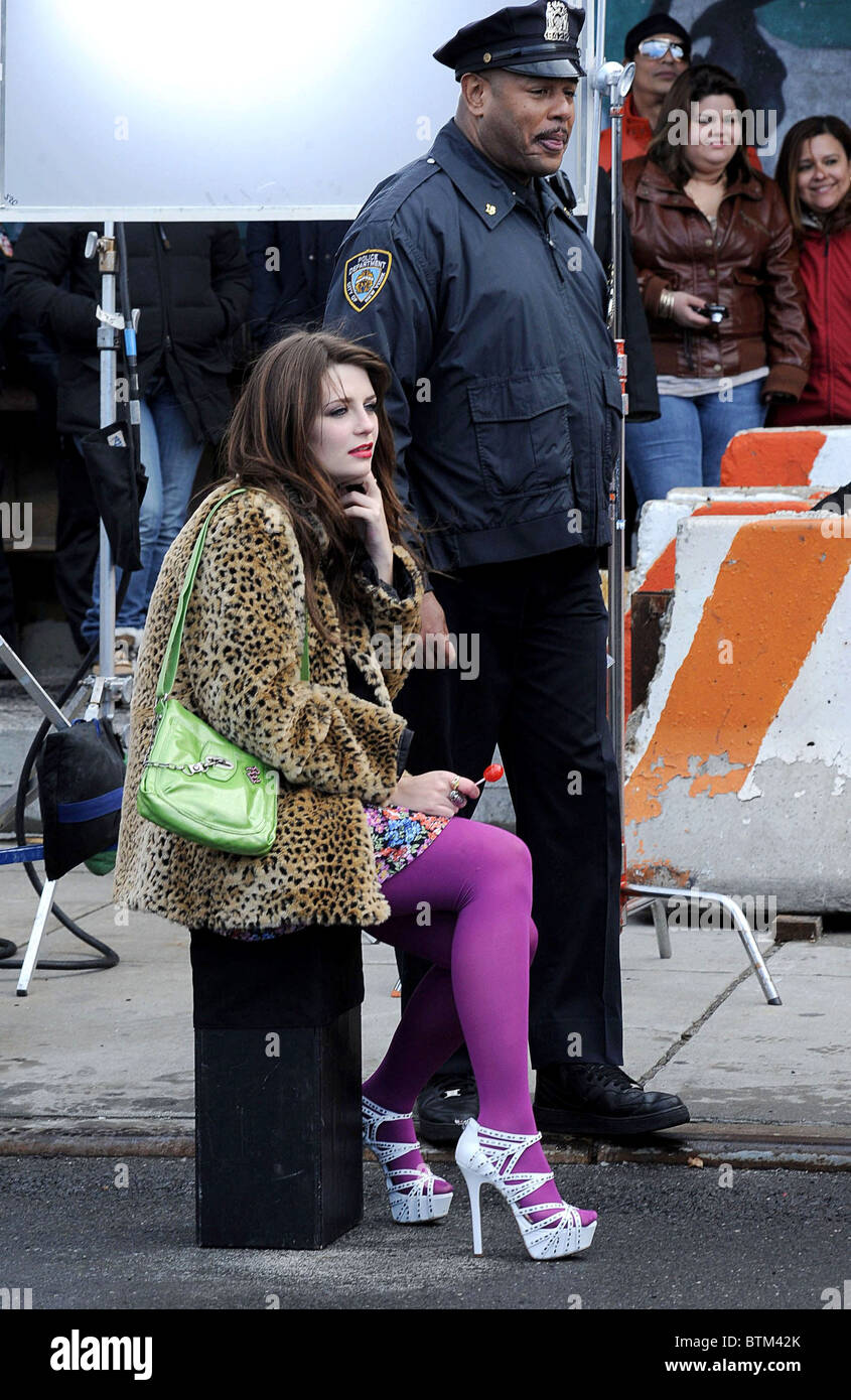 Mischa Barton On the Set of LAW and ORDER SVU Stock Photo