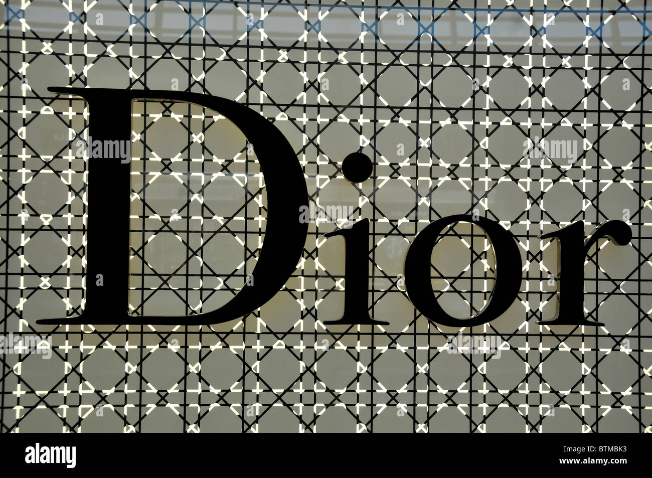 Dior Stock Vector Images - Alamy