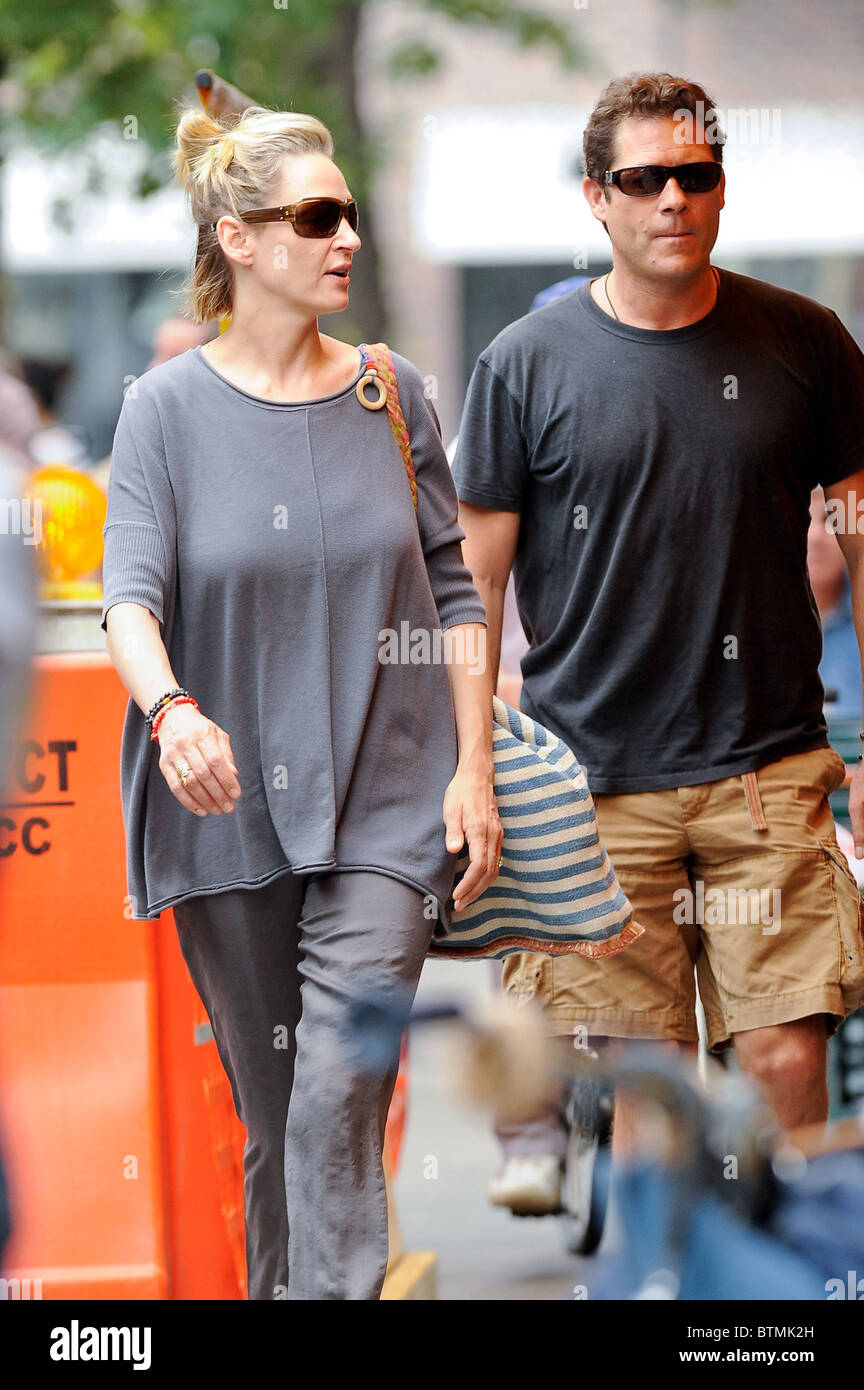 CELEBRITY CANDIDS - MONDAY Stock Photo