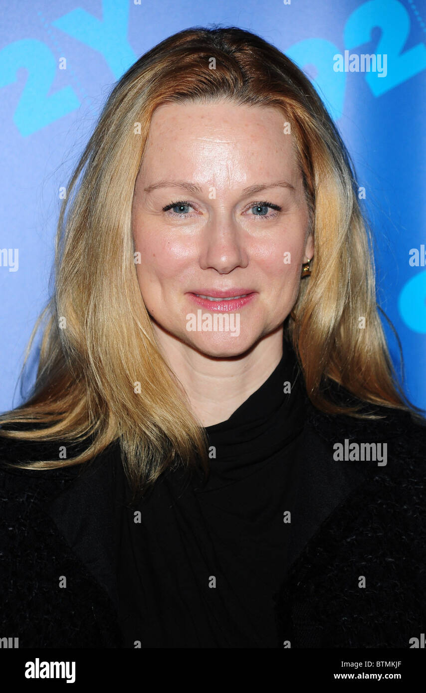 BROADWAY TALKS with Laura Linney Stock Photo Alamy