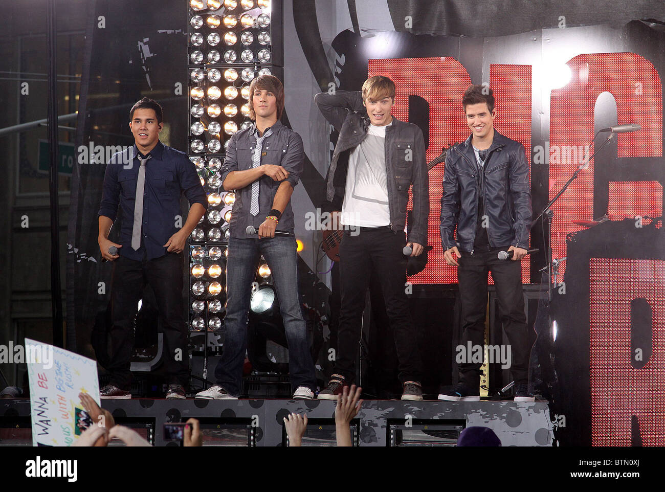 Nickelodeon's BIG TIME RUSH Concert in Times Square Stock Photo