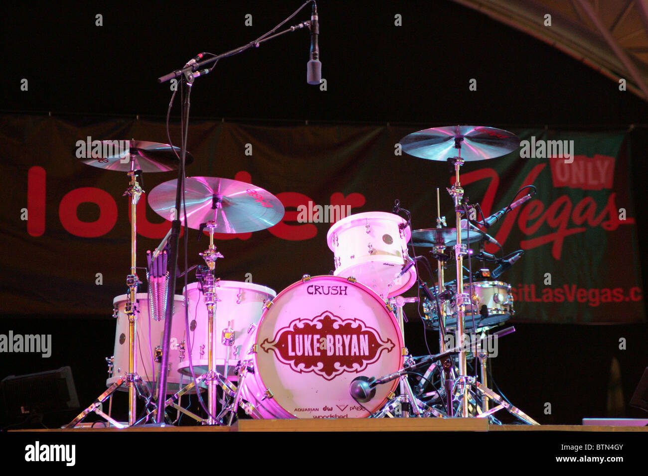 Fremont Street Experience Concert Series SAT Stock Photo Alamy fremont-street-experience-concert-series-sat-stock-photo-alamy