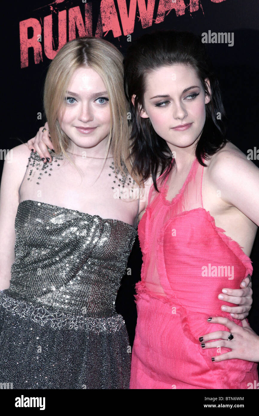 THE RUNAWAYS Premiere Stock Photo - Alamy