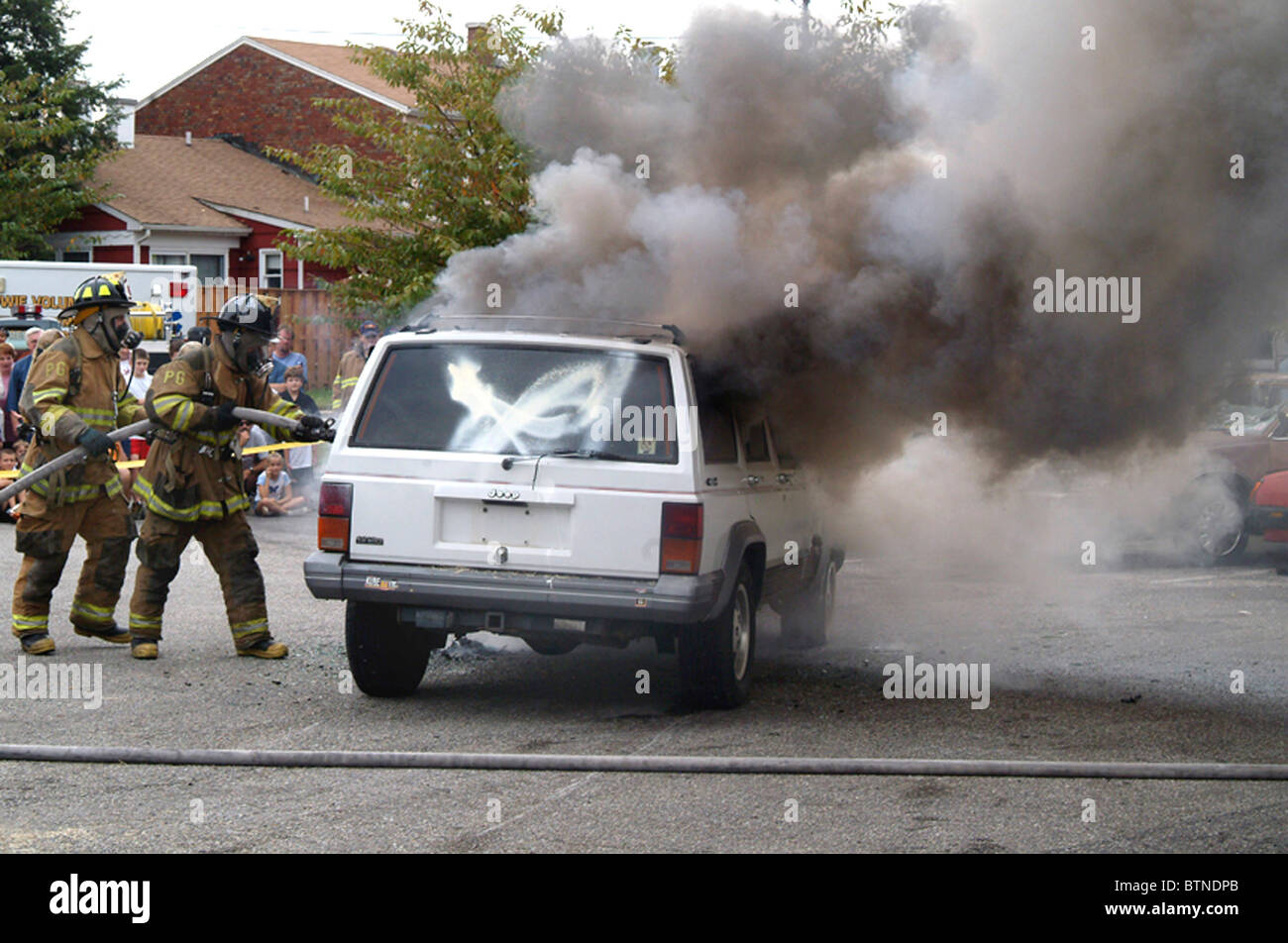 Fire department car hi-res stock photography and images - Alamy