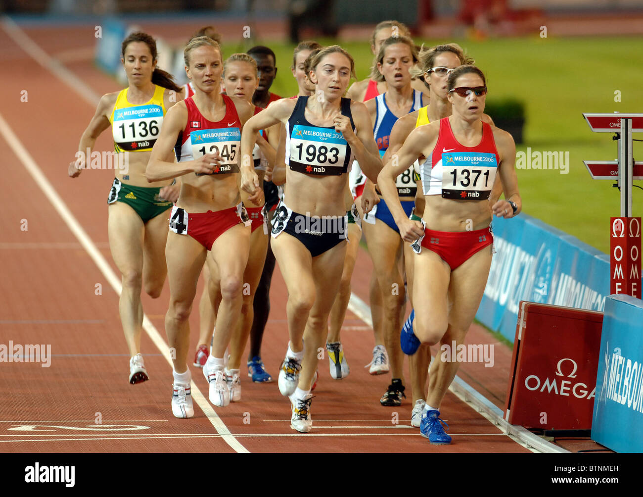 1500m women runners Commonwealth Games Stock Photo