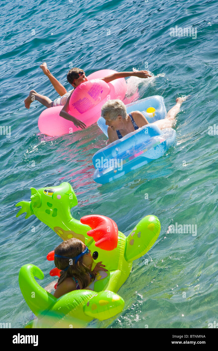 floaties for the lake