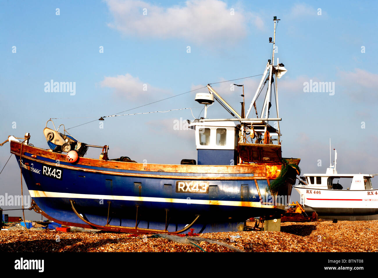 File:Old Fishing Boat at Dungeness - geograph.org.uk - 1069294.jpg