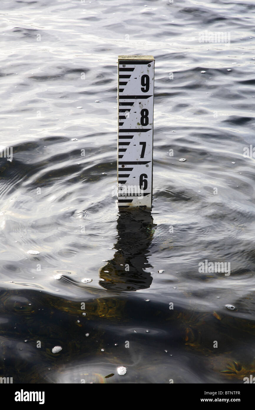 Water Level Gauge High Resolution Stock Photography and Images Alamy