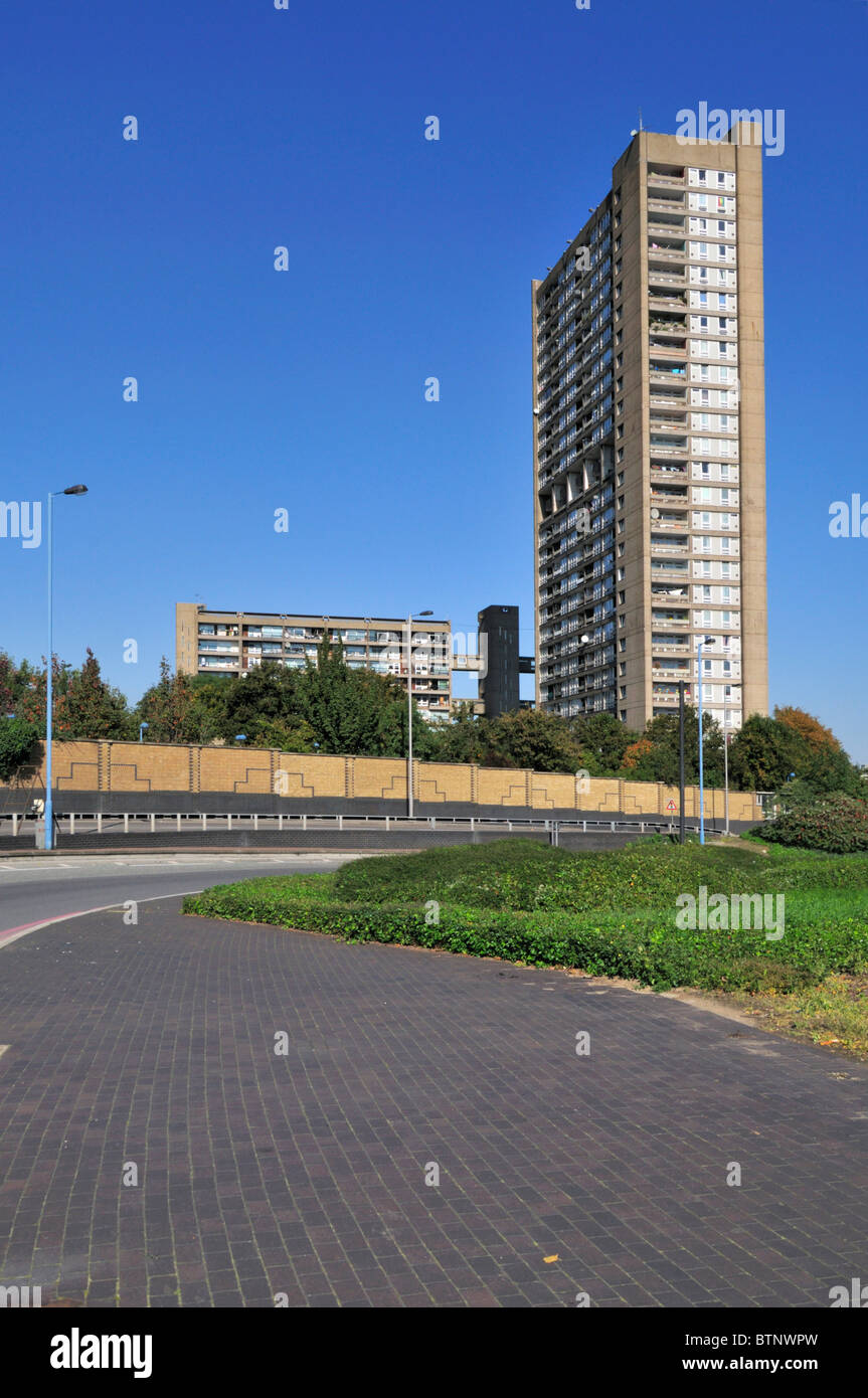Balfron Tower, Brownfield social housing estate, Poplar, Tower Hamlets, East London E14, United