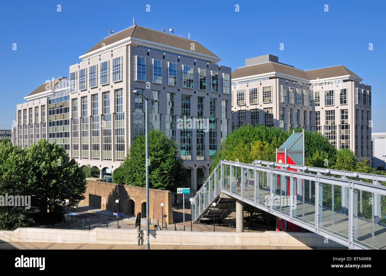 London Borough of Tower Hamlets, Town Hall, Mulberry Place, 5 Clove Crescent, East India Dock, London E14 2BG, United Kingdom Stock Photo