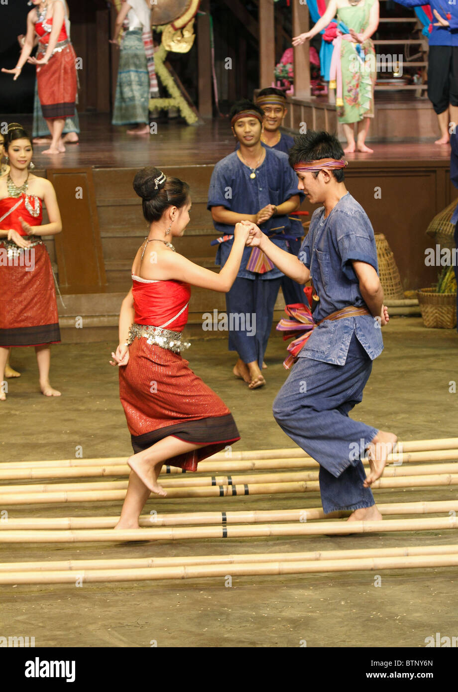 Thai stick fighting hi-res stock photography and images - Alamy