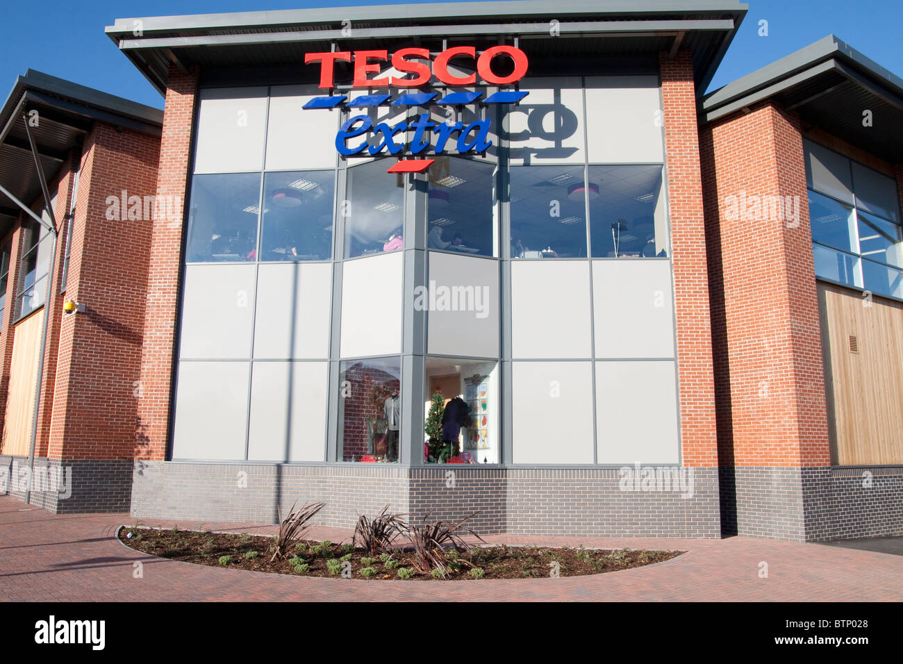 New tesco superstore hires stock photography and images Alamy