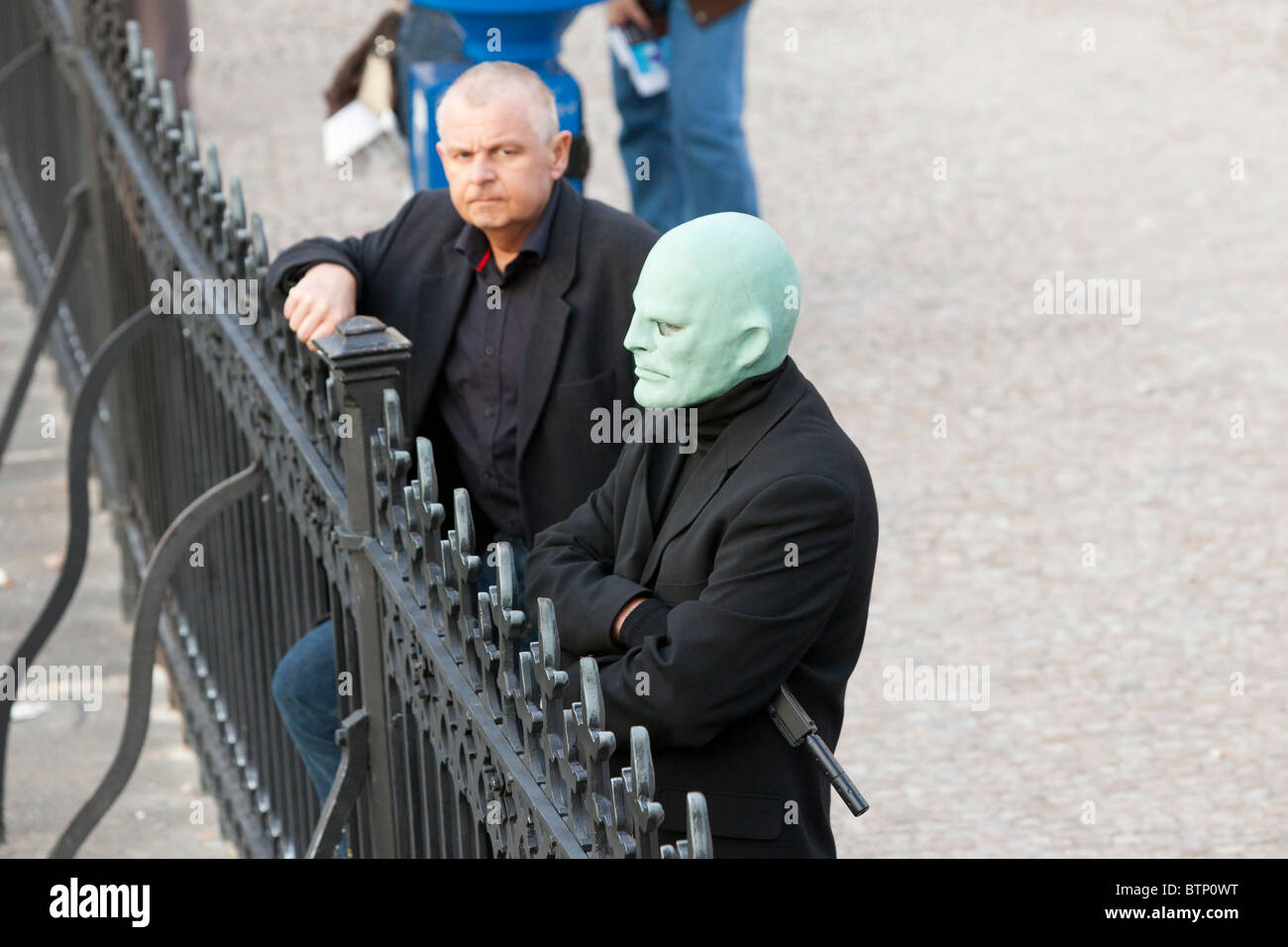 Man wearing Fantomas Mask is standing in the street Stock Photo - Alamy