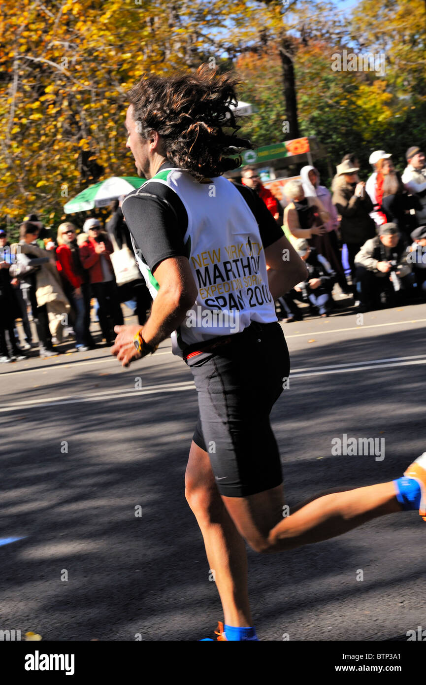 New York Nov 7 Spanish runner with spectators cheering and watching