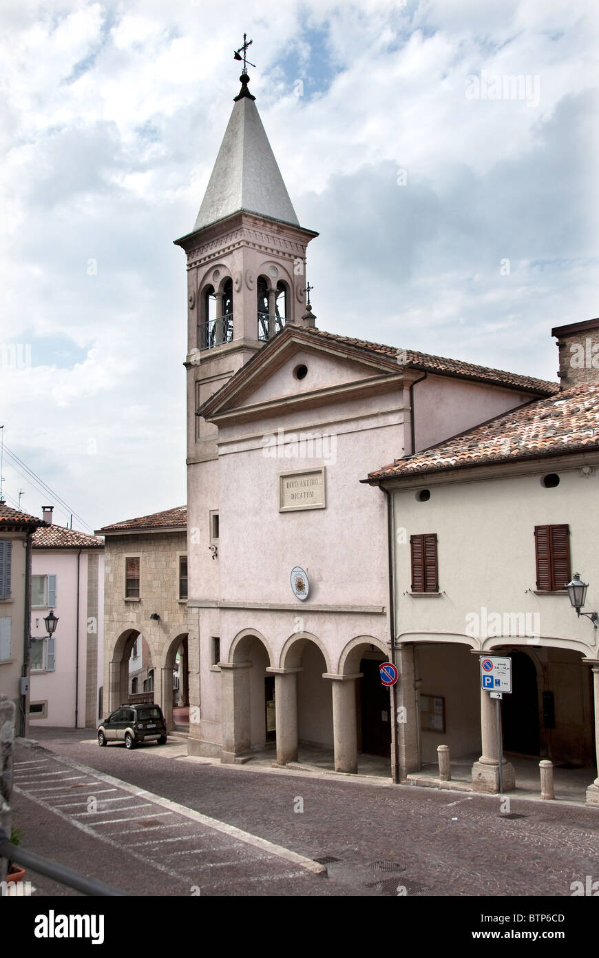 Piazza Mercatale in Borgo Maggiore in the Republic of San Marino Stock  Photo - Alamy