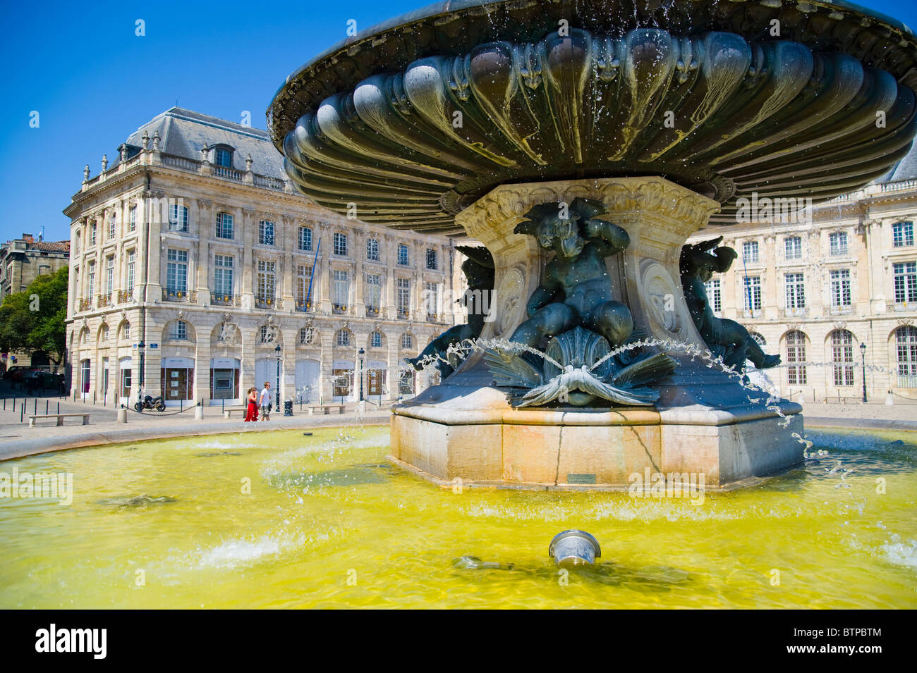 Three Graces Fountain, Place de la Bourse, Bordeaux, Gironde, France ...