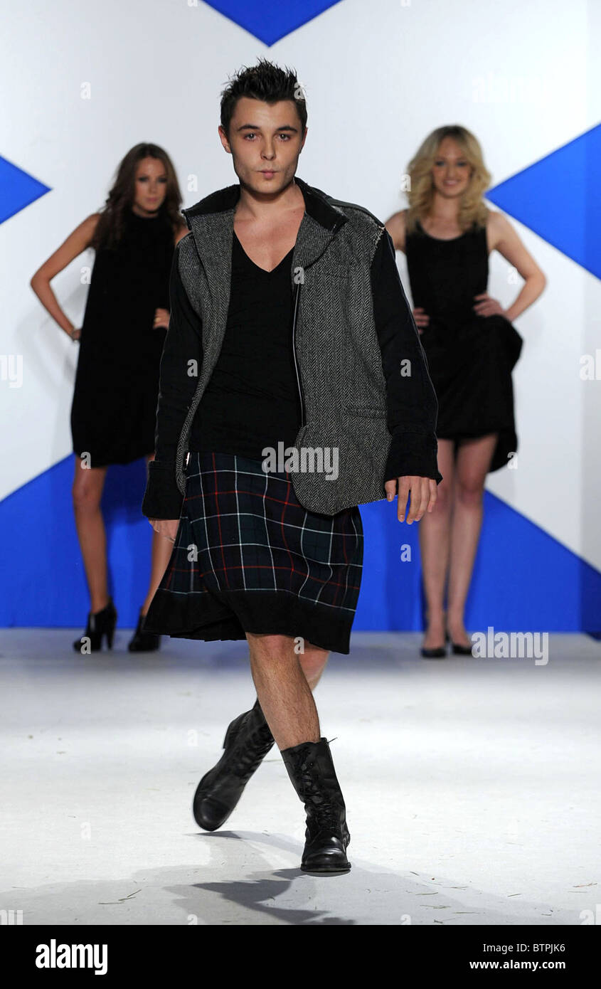 dressed to kilt charity fashion show Dressed To Kilt: Vote For Your Favorite Dude In A Skirt Now!