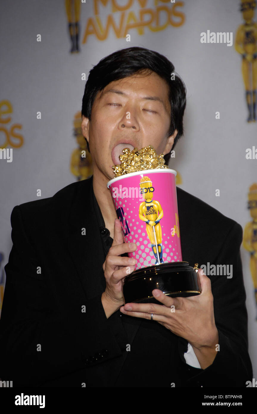 Ken jeong at the 2010 mtv movie awards hires stock photography and