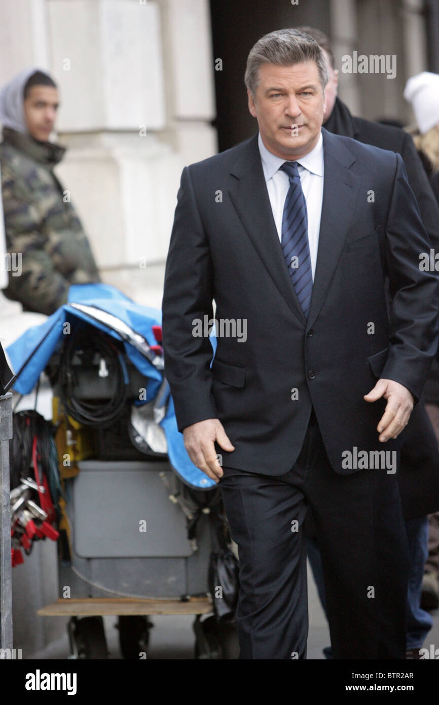 Alec Baldwin on the Set of 30 ROCK Stock Photo Alamy